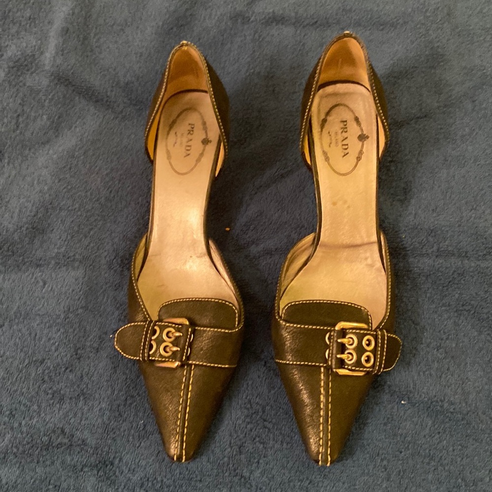 Women’s Prada low heels